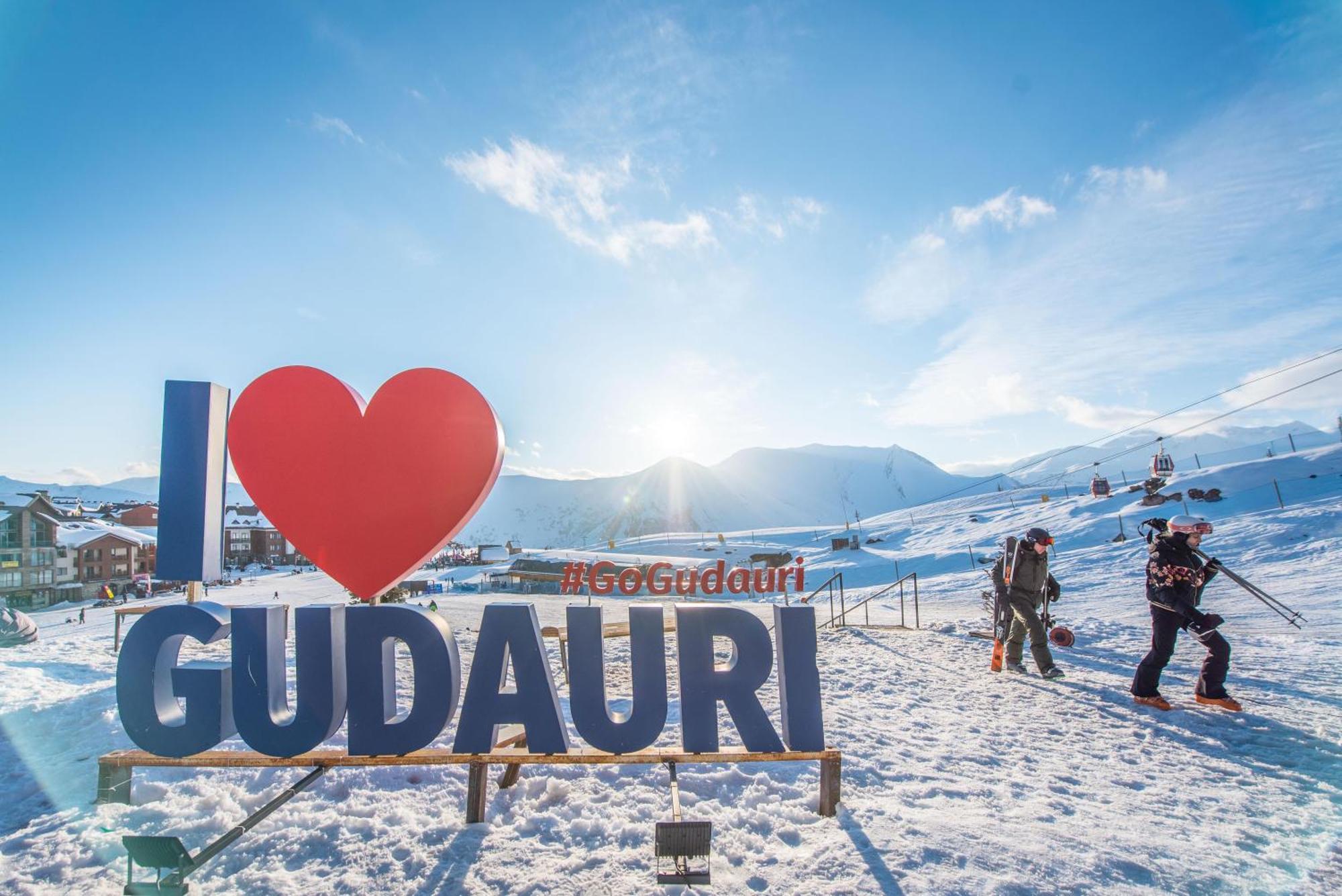 Gudauri Atrium Aparthotel Экстерьер фото